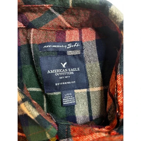 American Eagle Women's Large Ahh-mazingly Soft Boyfriend Fit Plaid Flannel Shirt - Picture 4 of 9